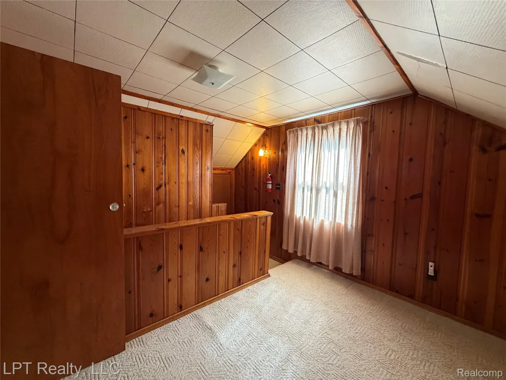 2266 Progress Avenue Lincoln Park City, MI 48146