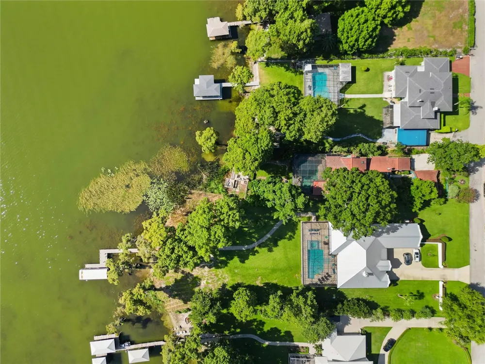 1019 W LAKE ELOISE TERRACE Winter Haven, FL 33884