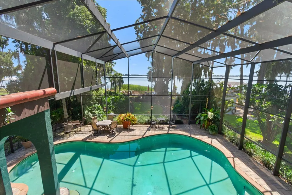 1019 W LAKE ELOISE TERRACE Winter Haven, FL 33884