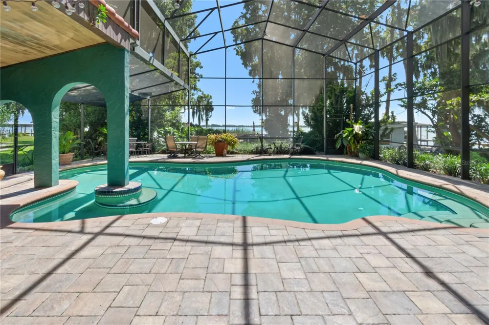 1019 W LAKE ELOISE TERRACE Winter Haven, FL 33884