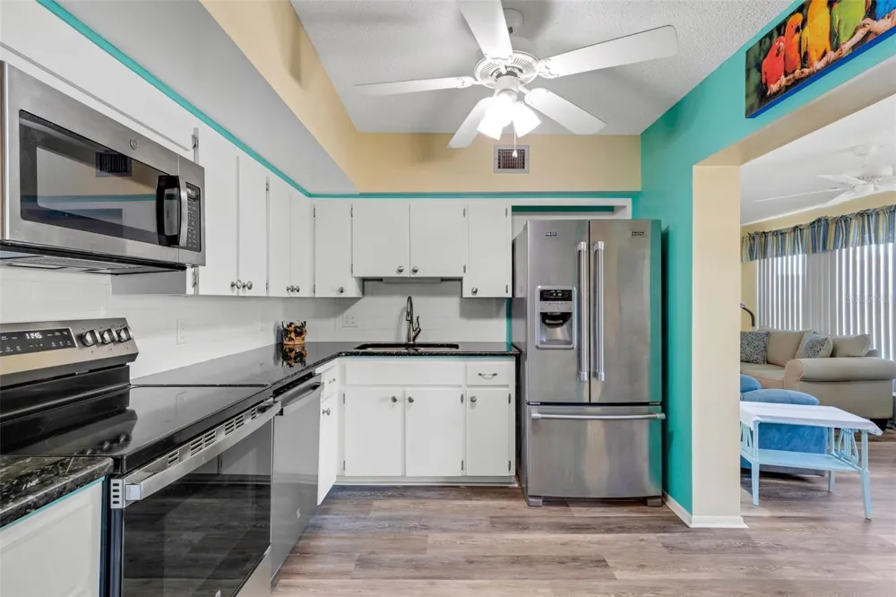 2401 ECUADORIAN WAY #57 Clearwater, FL 33763