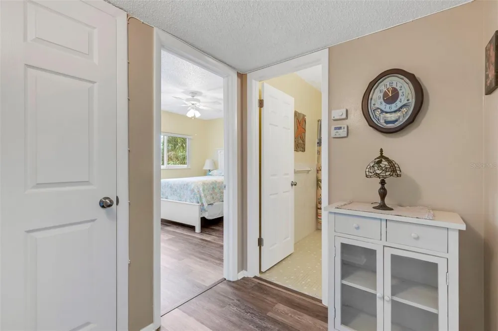 2401 ECUADORIAN WAY #57 Clearwater, FL 33763