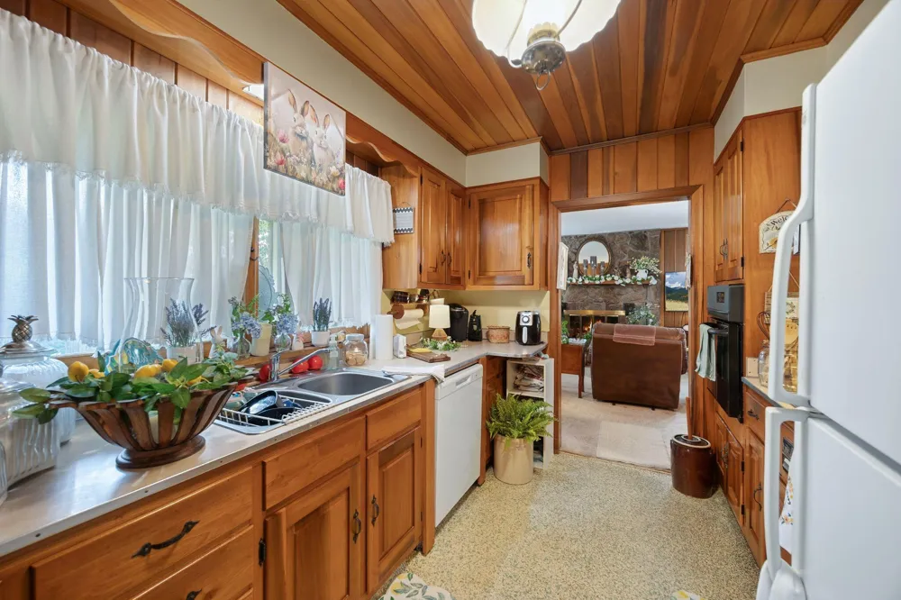 153 Sherwood Avenue Calhoun, TN 37309