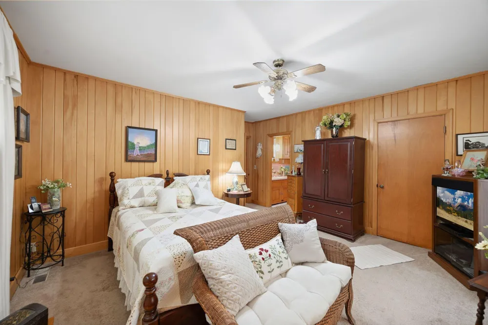 153 Sherwood Avenue Calhoun, TN 37309