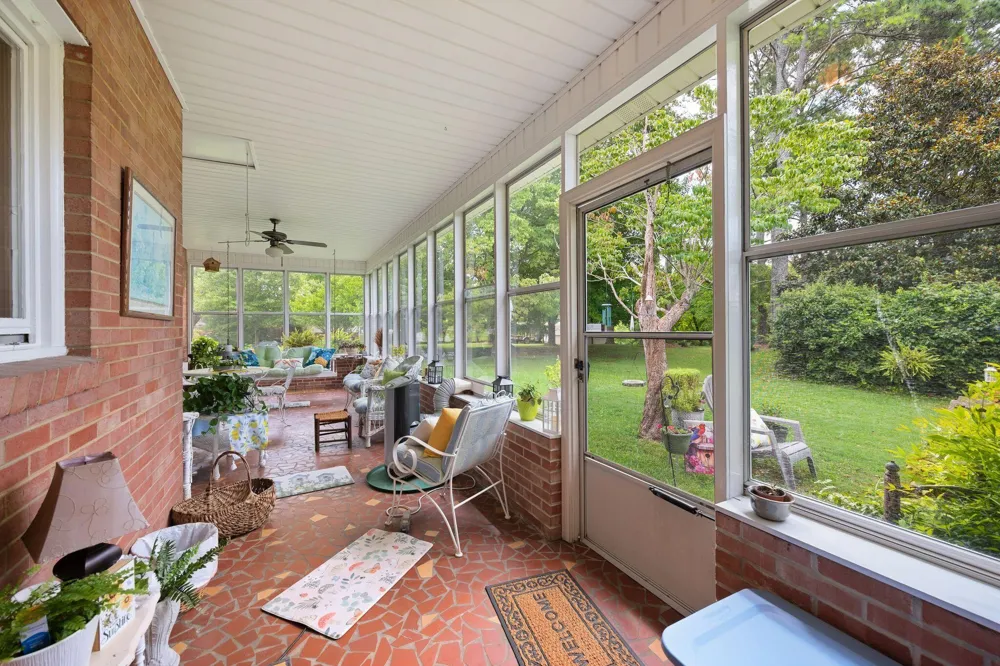 153 Sherwood Avenue Calhoun, TN 37309
