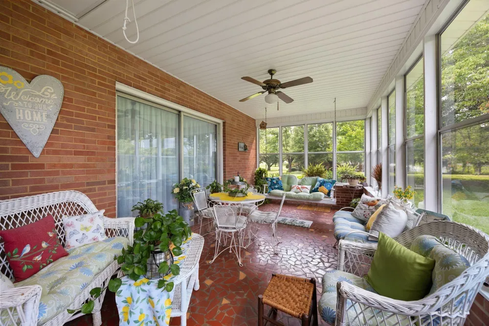 153 Sherwood Avenue Calhoun, TN 37309