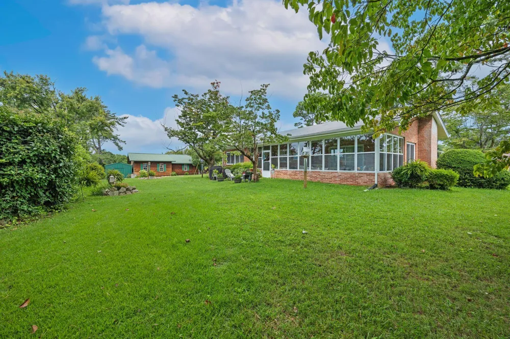 153 Sherwood Avenue Calhoun, TN 37309