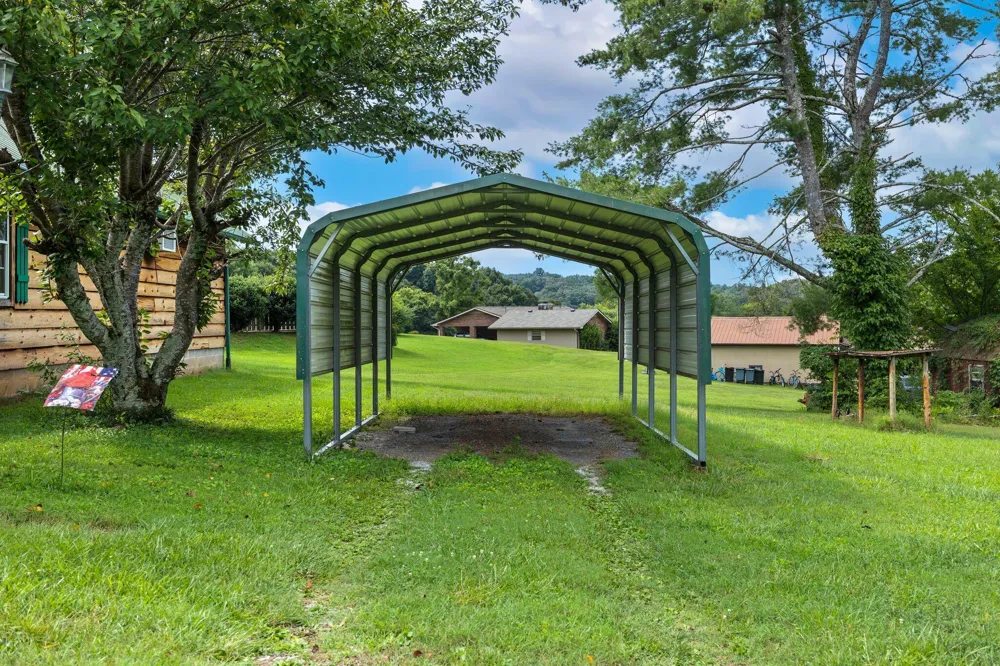 153 Sherwood Avenue Calhoun, TN 37309