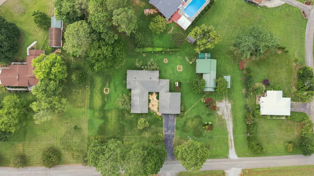 153 Sherwood Avenue Calhoun, TN 37309