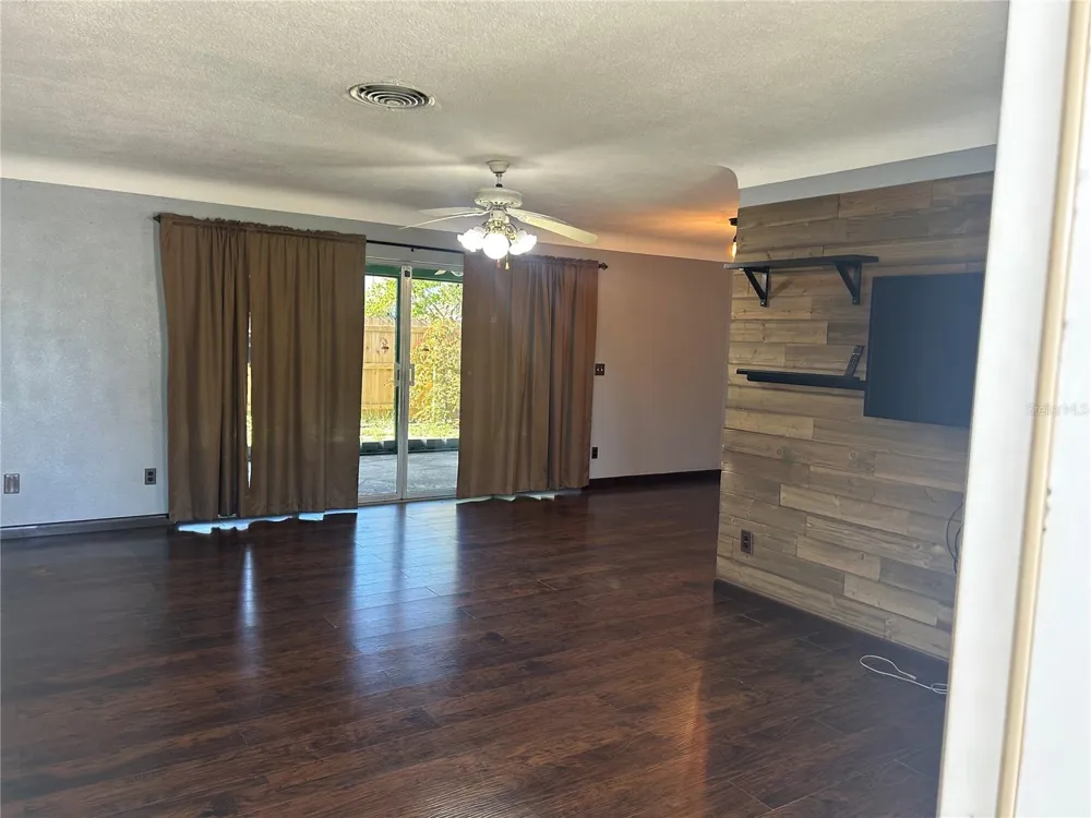 13406 BELLEWOOD AVENUE Seminole, FL 33776