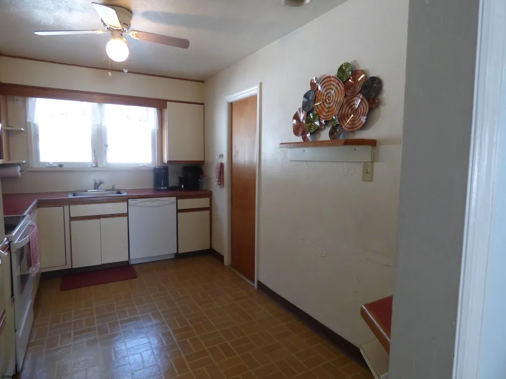 516 E Atlantic Blvd Ocean City, NJ 08226