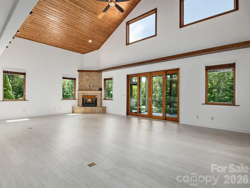 248 Wisdom Cove Road Flat Rock, NC 28731