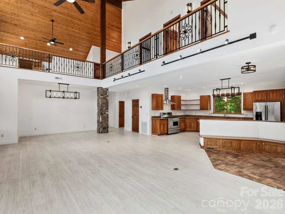 248 Wisdom Cove Road Flat Rock, NC 28731