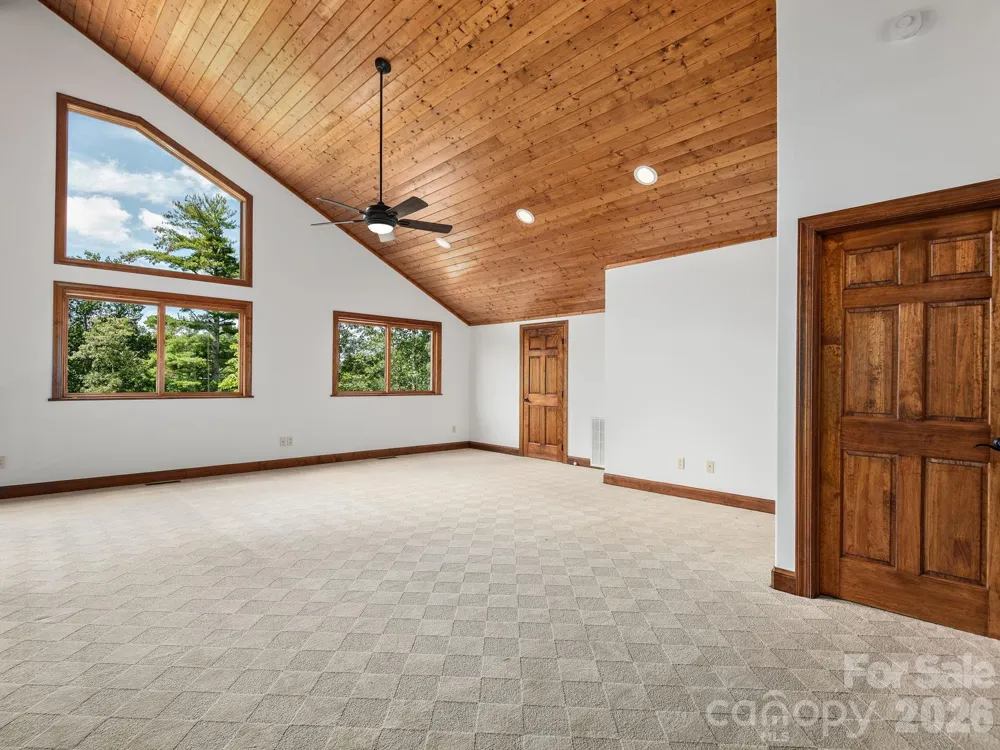 248 Wisdom Cove Road Flat Rock, NC 28731