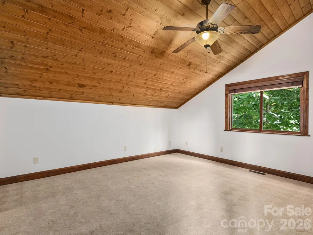 248 Wisdom Cove Road Flat Rock, NC 28731