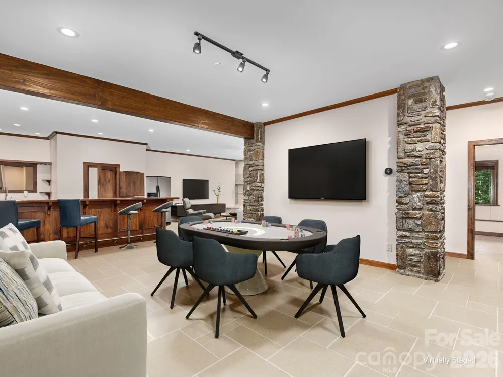 248 Wisdom Cove Road Flat Rock, NC 28731