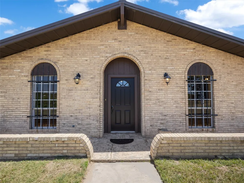 2825 FM 1002 Big Sandy, TX 75755