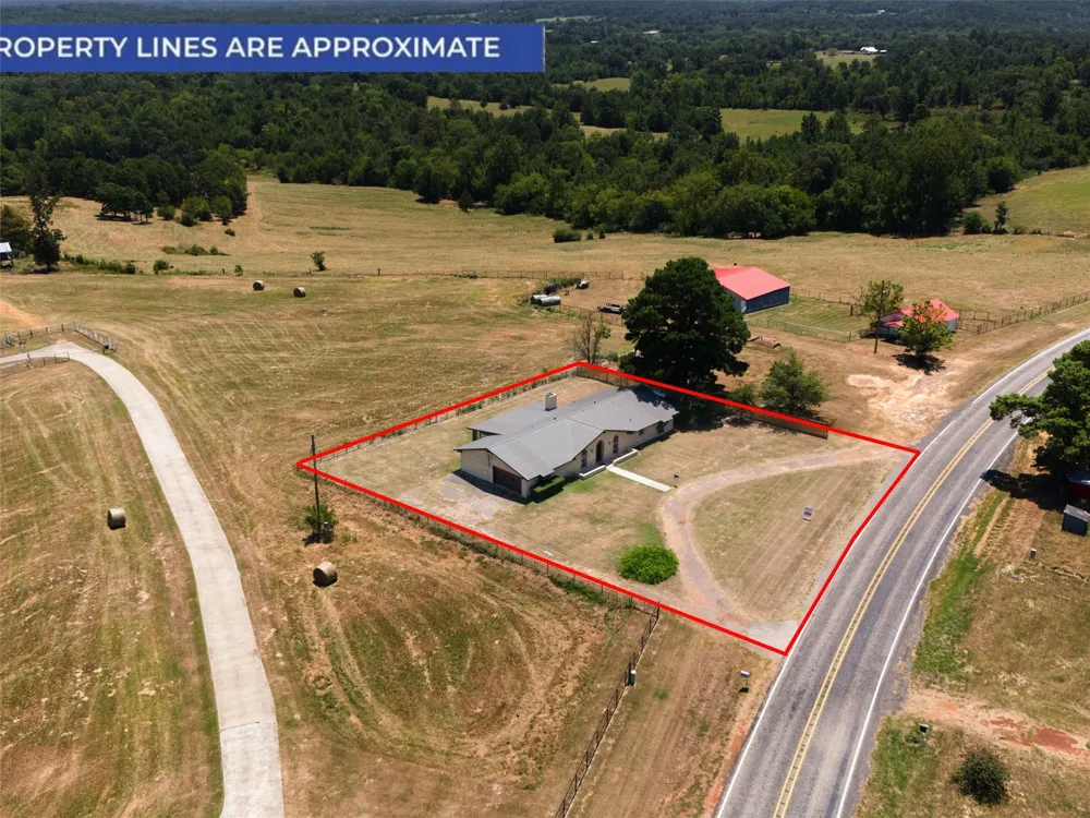 2825 FM 1002 Big Sandy, TX 75755