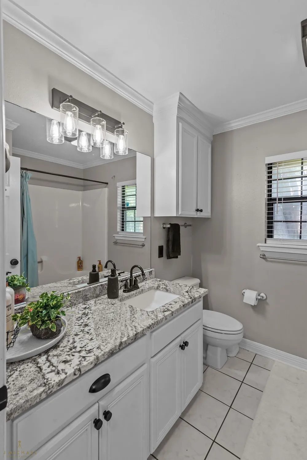 354 Hunters Hollow Bossier City, LA 71111