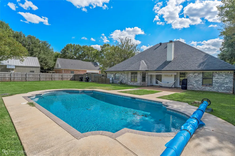 354 Hunters Hollow Bossier City, LA 71111
