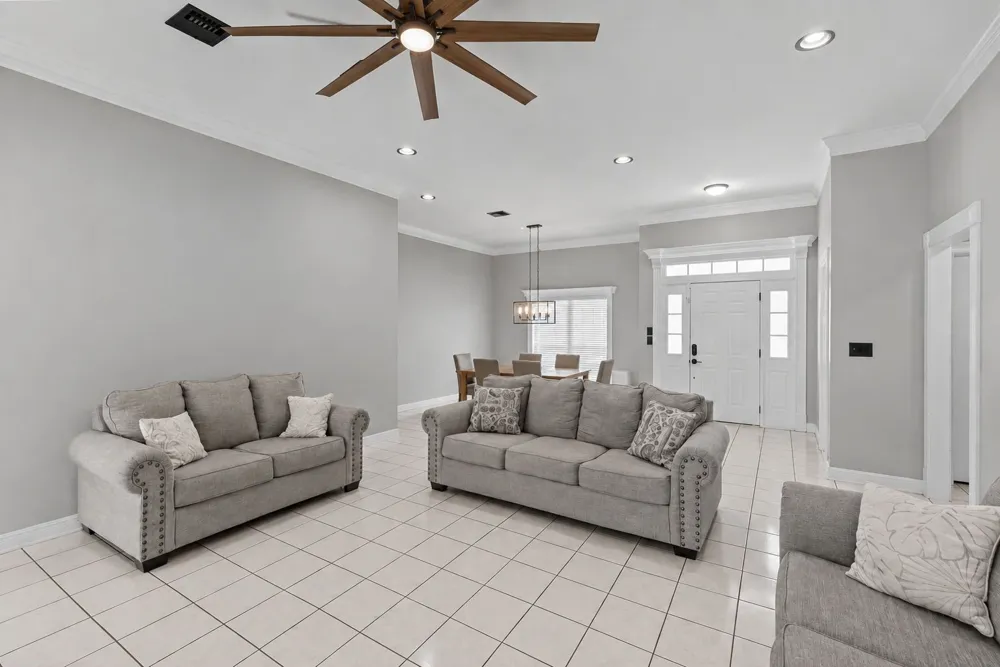 354 Hunters Hollow Bossier City, LA 71111