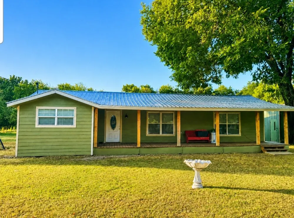 175 County Road 2032 Klondike, TX 75448