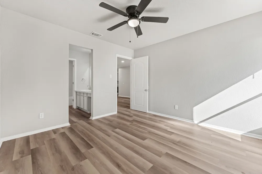 2512 Windy Pine Lane Arlington, TX 76015
