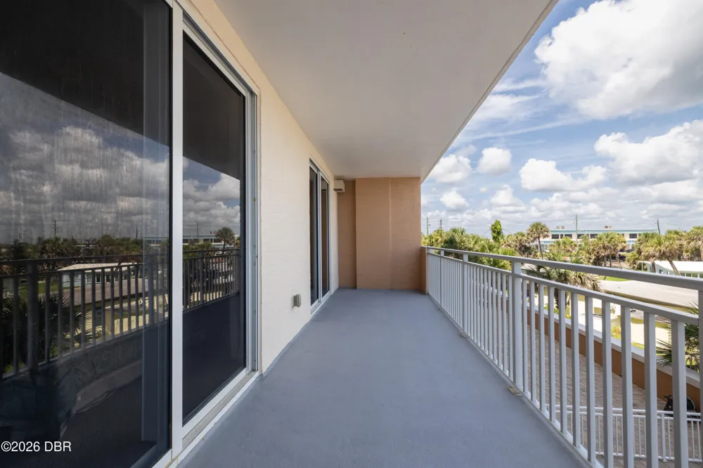 1425 Ocean Shore Boulevard #203 Ormond Beach, FL 32176