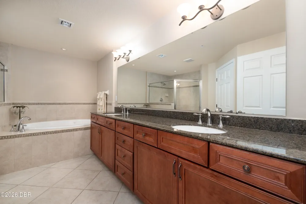 1425 Ocean Shore Boulevard #203 Ormond Beach, FL 32176