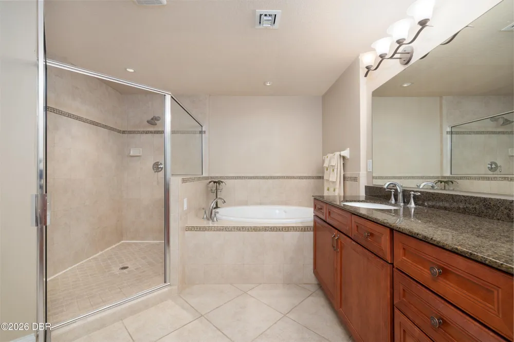 1425 Ocean Shore Boulevard #203 Ormond Beach, FL 32176
