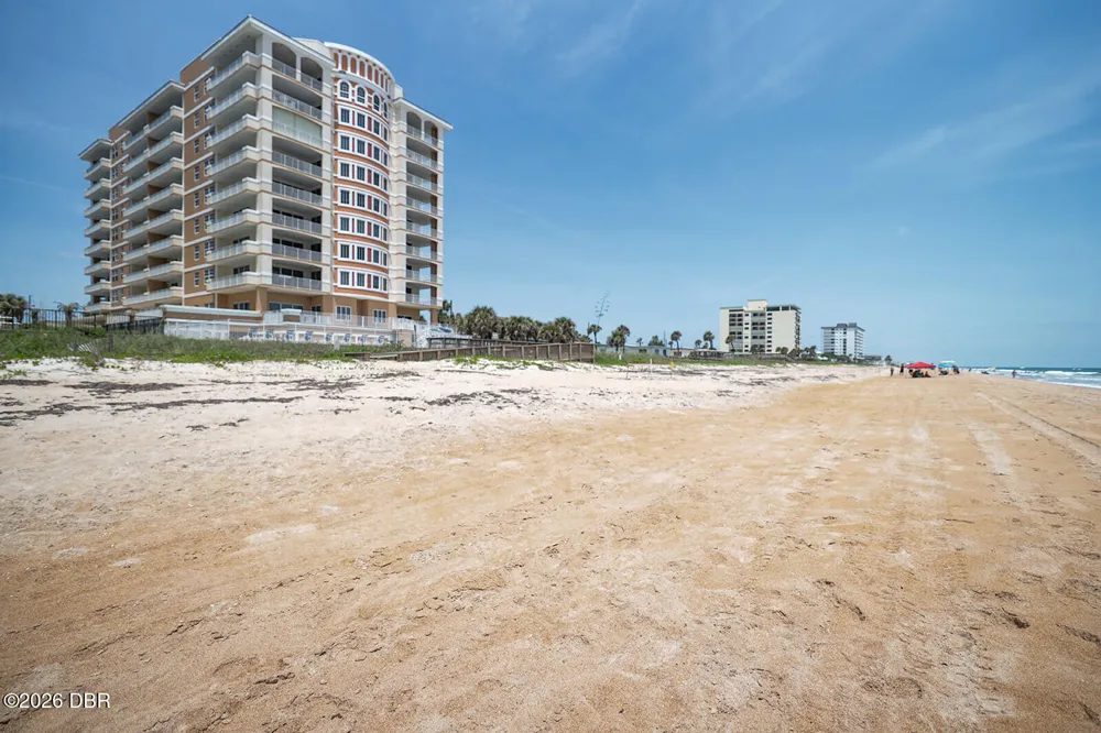 1425 Ocean Shore Boulevard #203 Ormond Beach, FL 32176