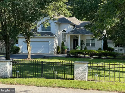 21 SUNSET ROAD