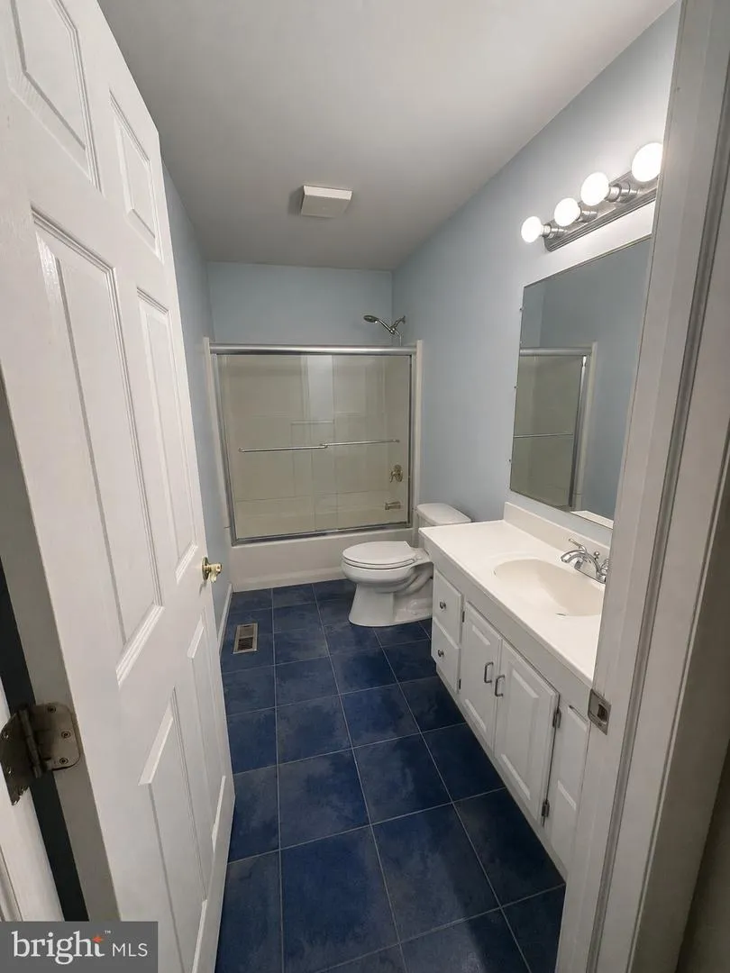 21 SUNSET ROAD Blackwood, NJ 08012