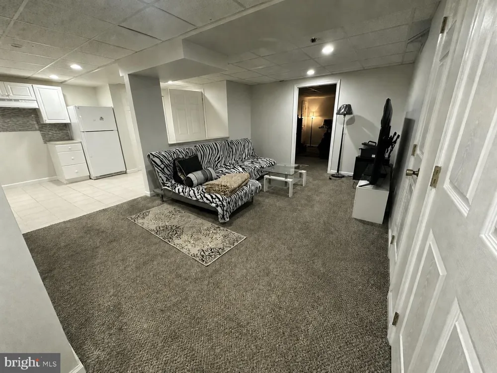 21 SUNSET ROAD Blackwood, NJ 08012