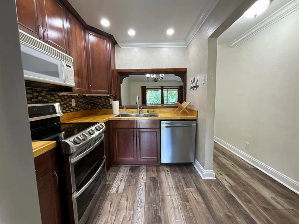 3939 NE 5TH AVENUE #A208 Boca Raton, FL 33431