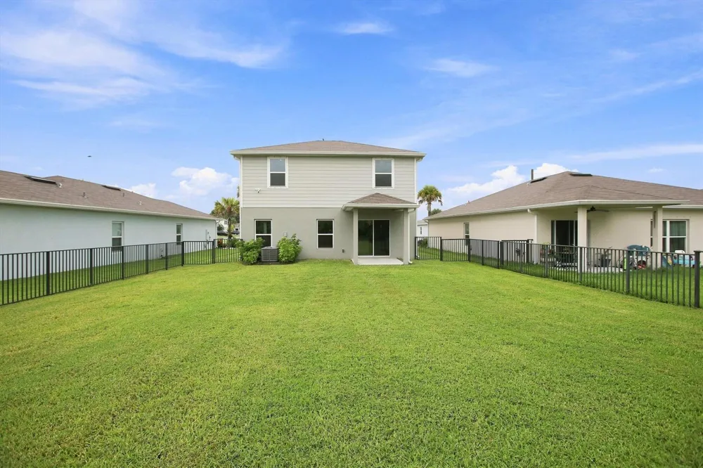 484 CHERIMOYA STREET Fort Pierce, FL 34981