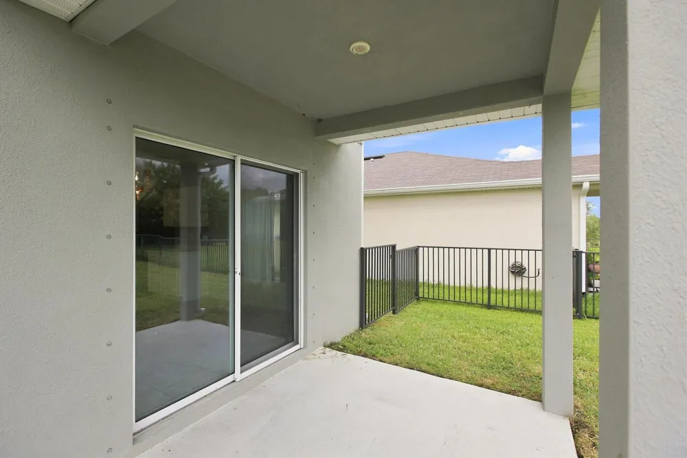 484 CHERIMOYA STREET Fort Pierce, FL 34981
