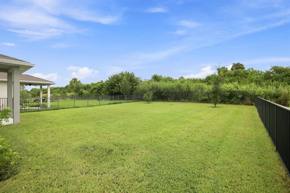 484 CHERIMOYA STREET Fort Pierce, FL 34981