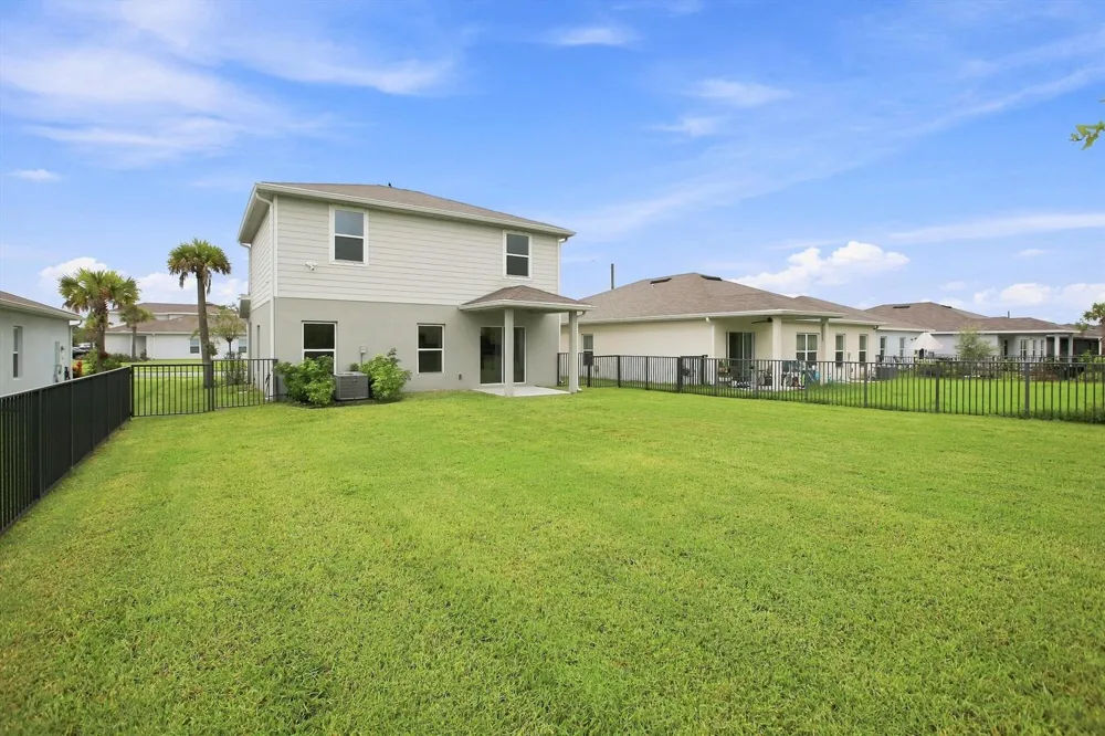 484 CHERIMOYA STREET Fort Pierce, FL 34981