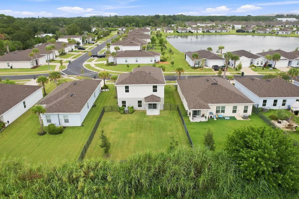 484 CHERIMOYA STREET Fort Pierce, FL 34981
