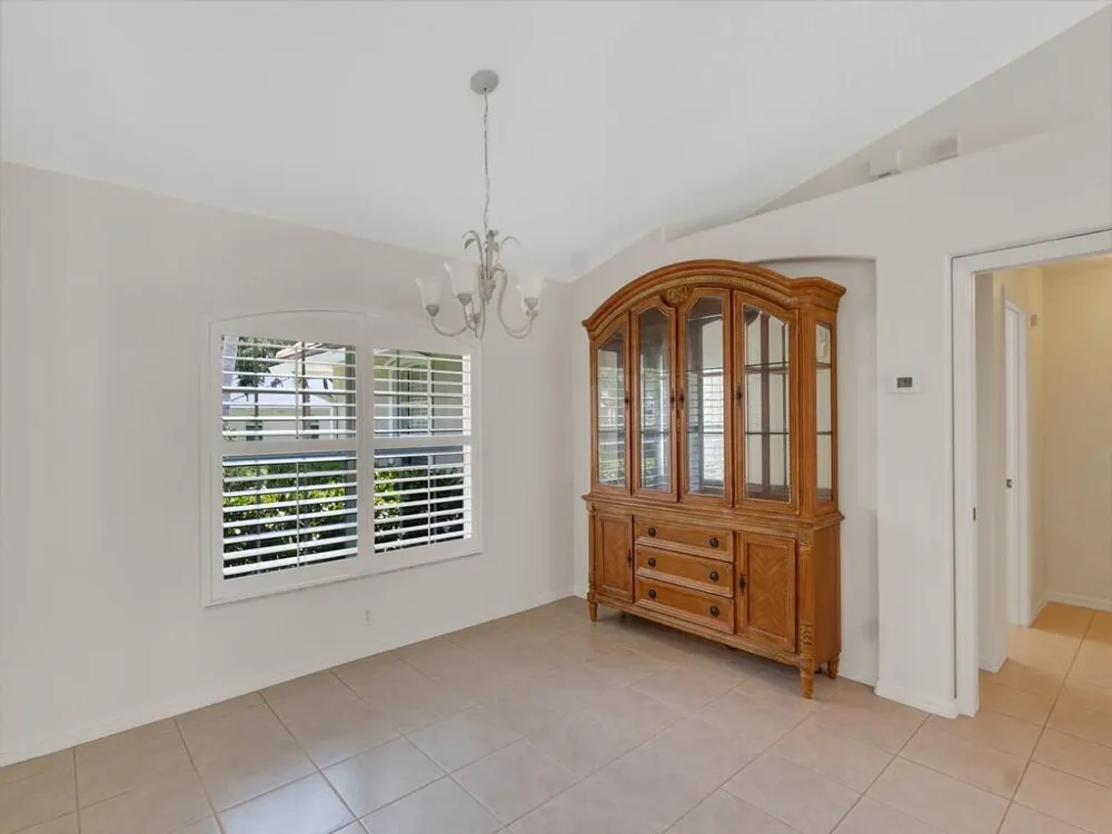1365 ADMIRALS Walk Vero Beach, FL 32963