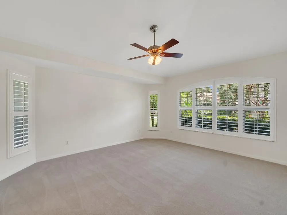 1365 ADMIRALS Walk Vero Beach, FL 32963