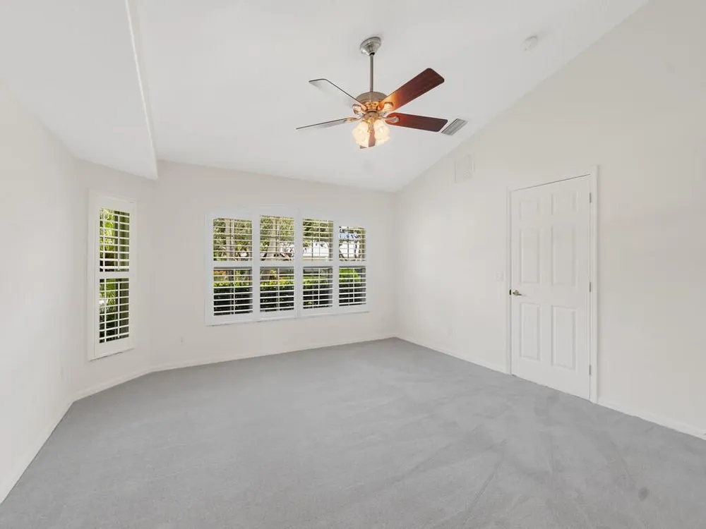 1365 ADMIRALS Walk Vero Beach, FL 32963