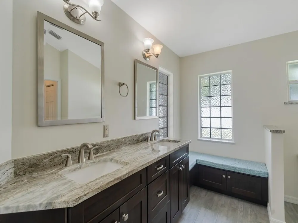 1365 ADMIRALS Walk Vero Beach, FL 32963