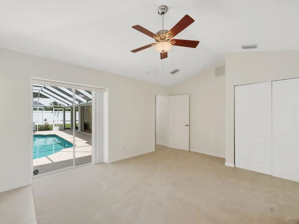 1365 ADMIRALS Walk Vero Beach, FL 32963