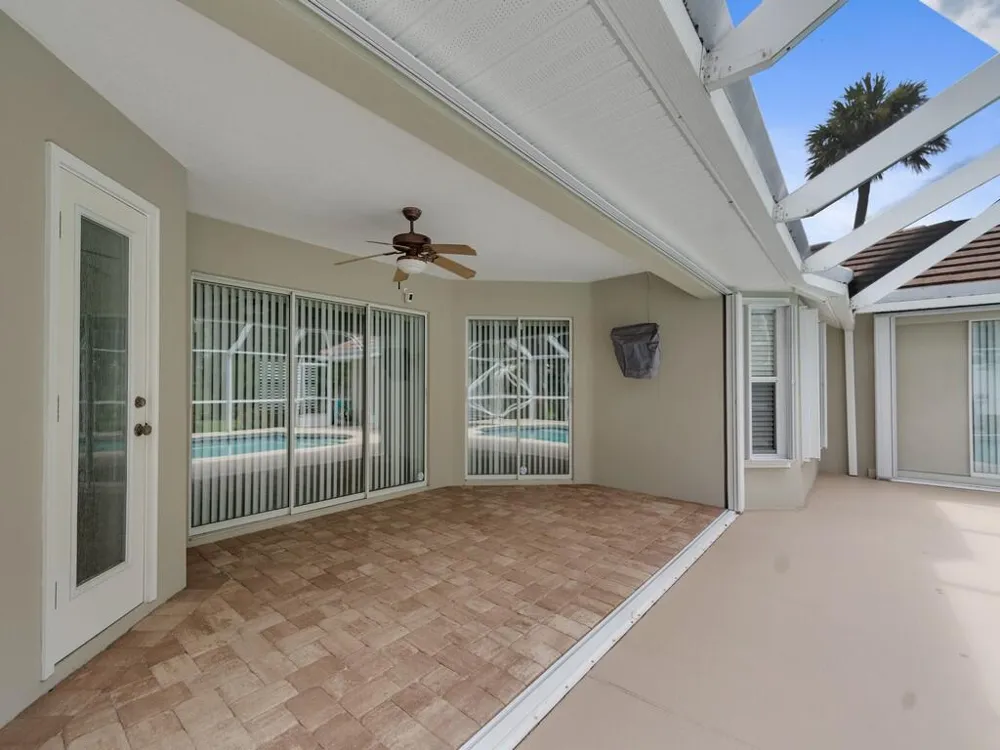 1365 ADMIRALS Walk Vero Beach, FL 32963