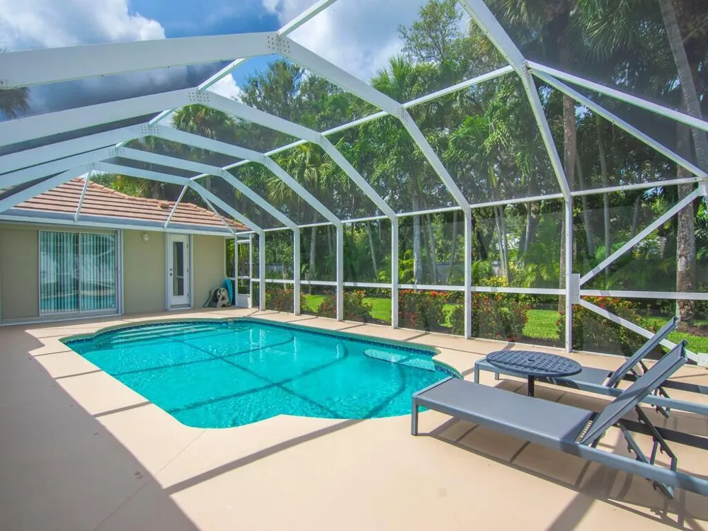 1365 ADMIRALS Walk Vero Beach, FL 32963
