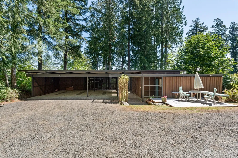 6005 Yeazell Road Longbranch, WA 98351