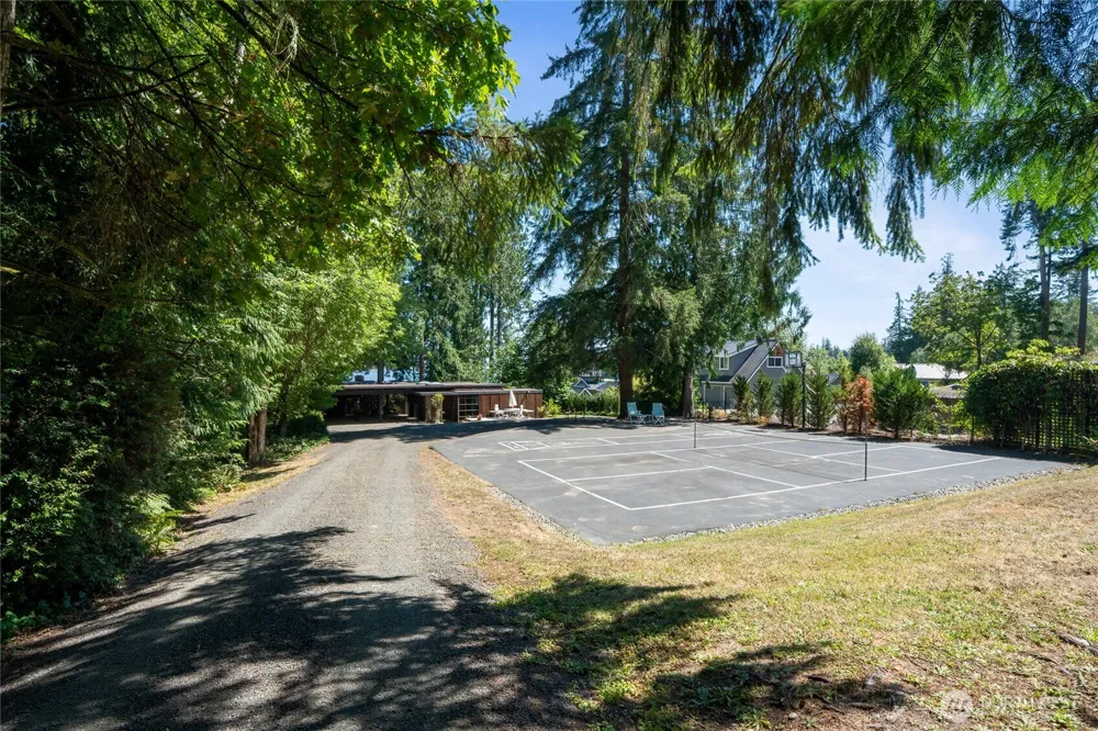 6005 Yeazell Road Longbranch, WA 98351
