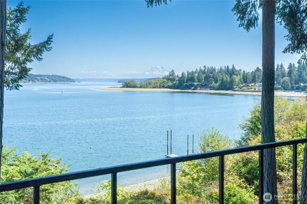 6005 Yeazell Road Longbranch, WA 98351